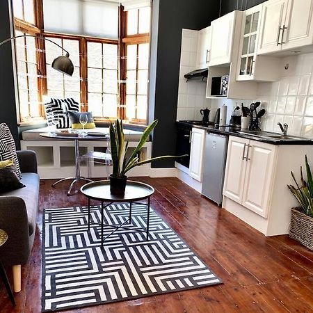 1-Bedroom Sea Point Gem - Perfect Location! Κέιπ Τάουν Εξωτερικό φωτογραφία