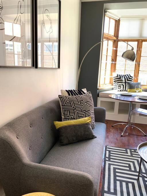 1-Bedroom Sea Point Gem - Perfect Location! Κέιπ Τάουν Εξωτερικό φωτογραφία