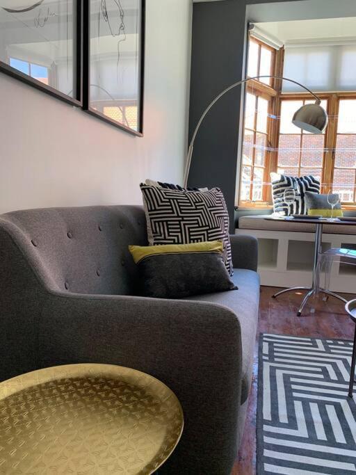 1-Bedroom Sea Point Gem - Perfect Location! Κέιπ Τάουν Εξωτερικό φωτογραφία