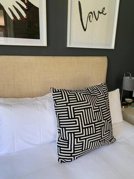 1-Bedroom Sea Point Gem - Perfect Location! Κέιπ Τάουν Εξωτερικό φωτογραφία